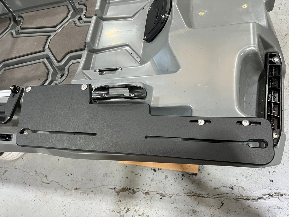XTR 130 Mega Stern Plate Kayak Accessories One Objective Left Side 